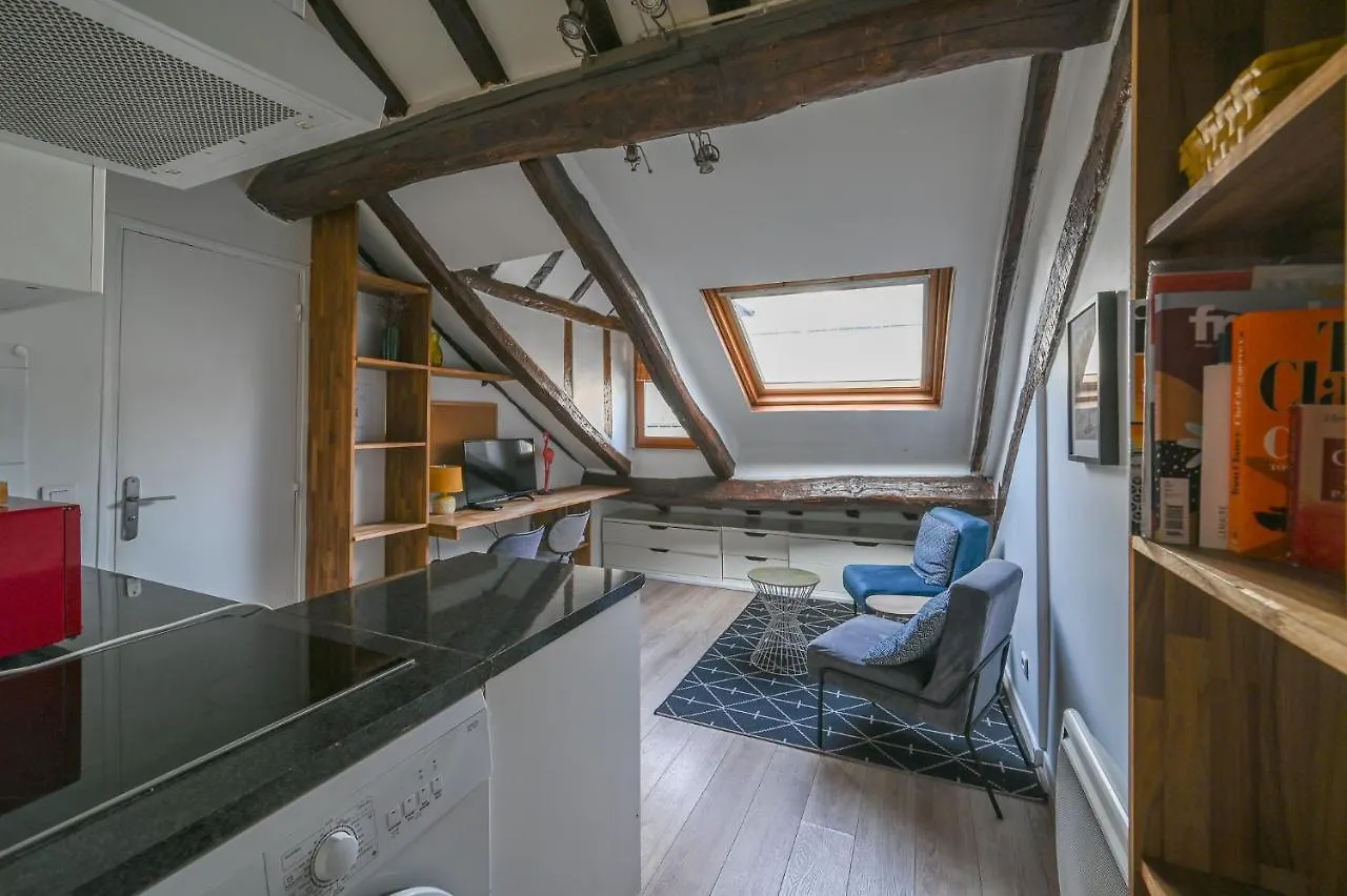 Clery 58 Apartment Paris 0*,  France
